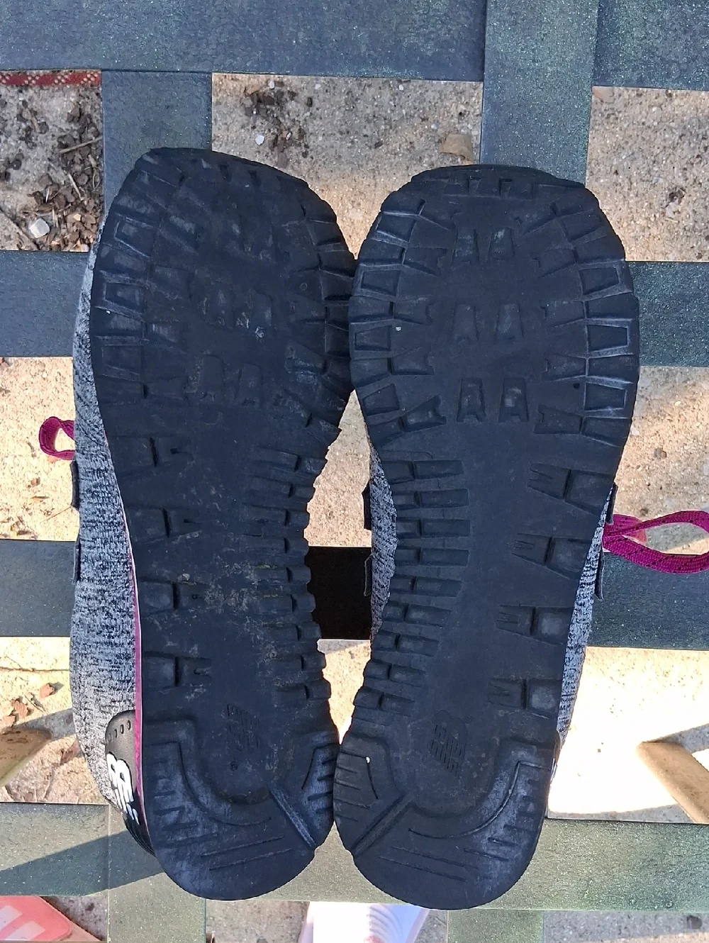 New Balance Womens Tennis Shoe 574 Style - Picture 4 of 9